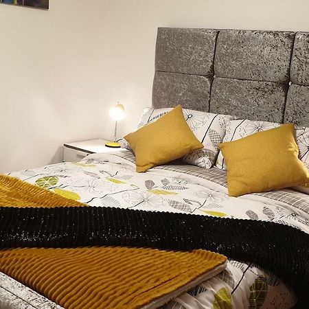 The Beach Apartment, Near Outlander Location カーコーディ エクステリア 写真