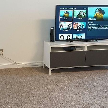 The Beach Apartment, Near Outlander Location カーコーディ エクステリア 写真