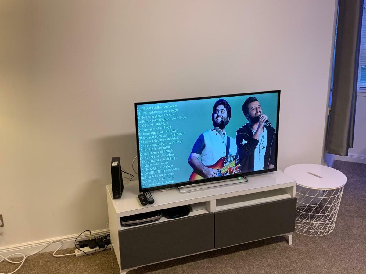 The Beach Apartment, Near Outlander Location カーコーディ エクステリア 写真